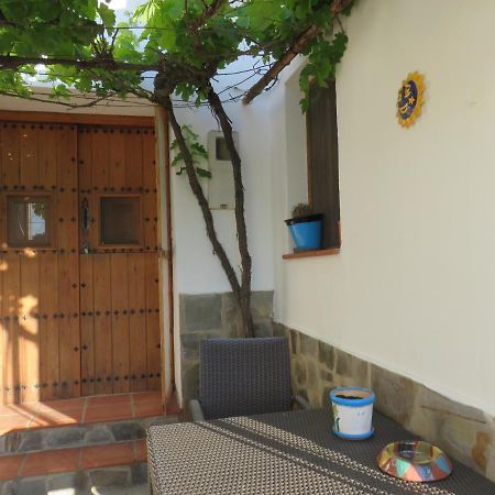 Villa Monte Polopos Exteriör bild